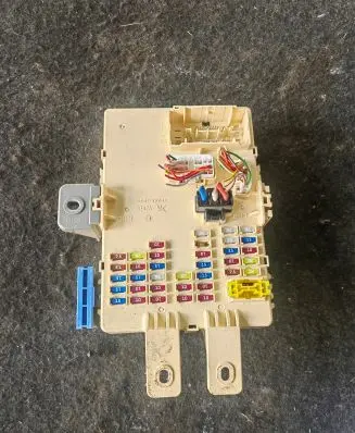 KIA Sportage Fuse module 919503W040