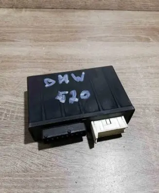 BMW 5 E34 Door central lock control unit/module 1382425