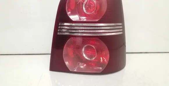 Volkswagen Touran I Rear/tail lights 10011810 11B671B