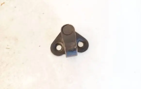 Peugeot Partner Front door lock loop/hook striker 