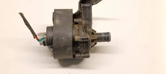 Tesla Model S Water pump 