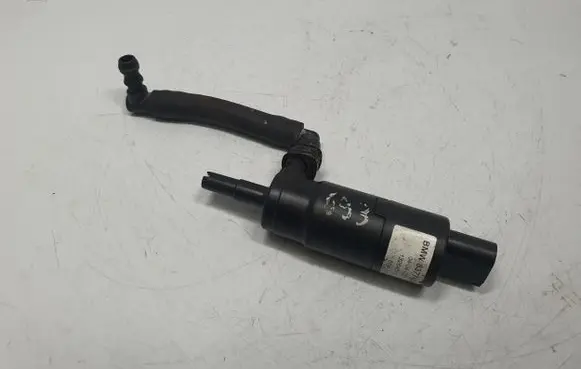 BMW 7 E65 E66 Headlight washer pump 8377430 67128377430