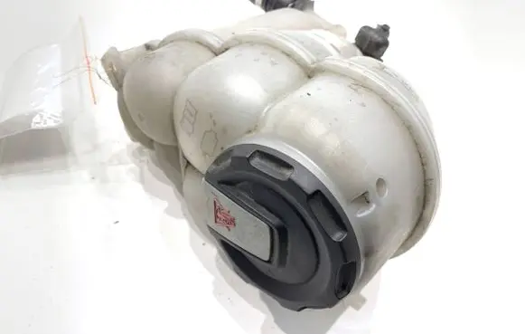 Audi A8 S8 D5 Coolant expansion tank/reservoir 4N0121405P