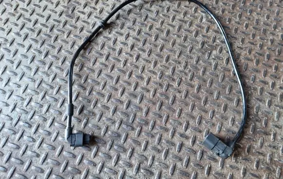 Mercedes-Benz A W176 Handbrake wiring loom/harness A2465401305