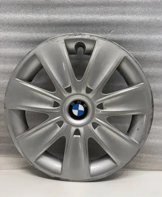 BMW 1 E81 E87 R16 wheel hub/cap/trim 677786 62411810