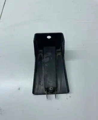 Renault Kadjar Rear bumper mounting bracket 850422606R