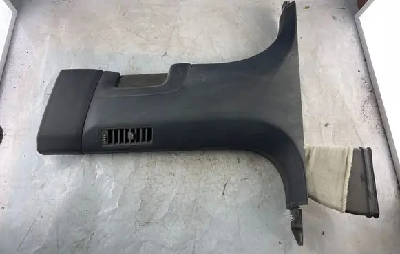 Audi A8 S8 D3 4E (D) pillar trim (bottom) 