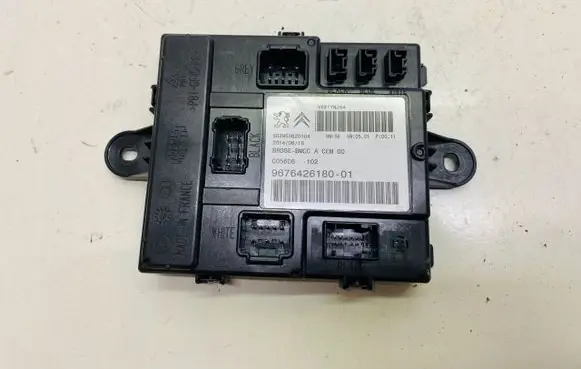 Citroen C4 Grand Picasso Tailgate/trunk control unit/module 9676426180