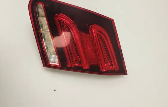 Mercedes-Benz E W212 Tailgate rear/tail lights 