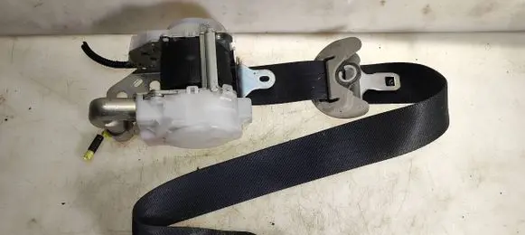 Lexus IS 220D-250-350 Front seatbelt 7M7750P 116244