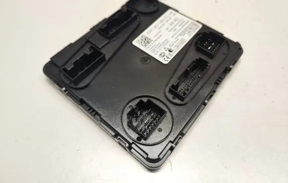 Audi A5 Comfort/convenience module 8W0907064EC 8W0907064DC 5DK01107925