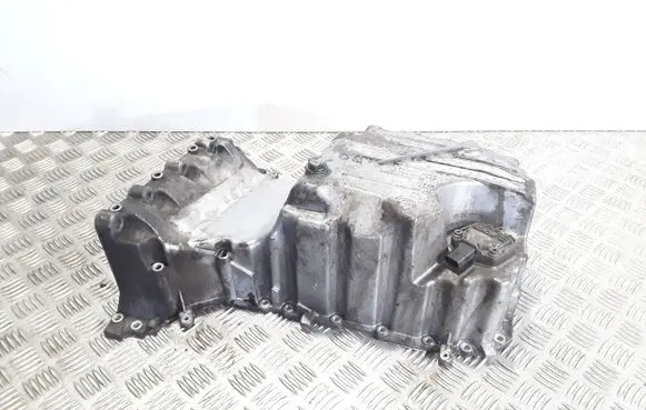 Volkswagen Touareg I Oil sump 070103603H 06E907660