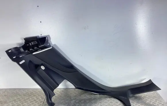 Tesla Model S (C) pillar trim 105449821C