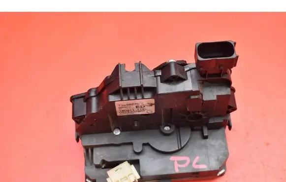 Opel Corsa D Front door lock 13258270ED