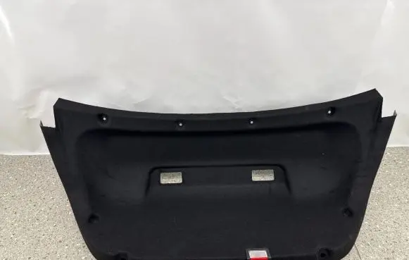 Mercedes-Benz C W205 Tailgate/boot lid cover trim 