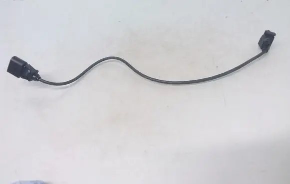 Volkswagen Golf IV Crankshaft position sensor 030906433G