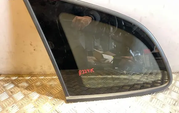 Hyundai Santa Fe Rear side window 43R000399