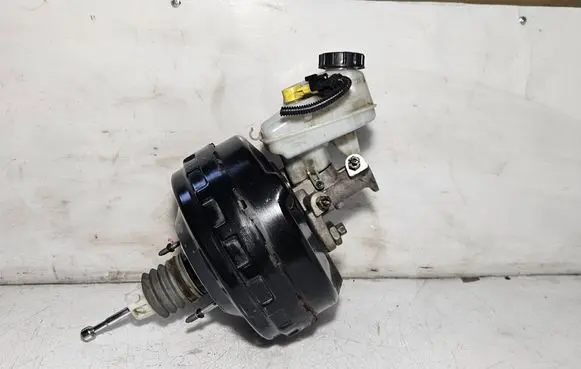 Opel Insignia A Brake booster 13228183