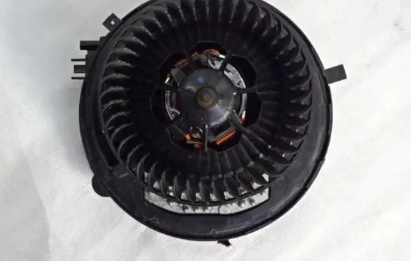 Audi A1 Heater fan/blower 5Q1819021H