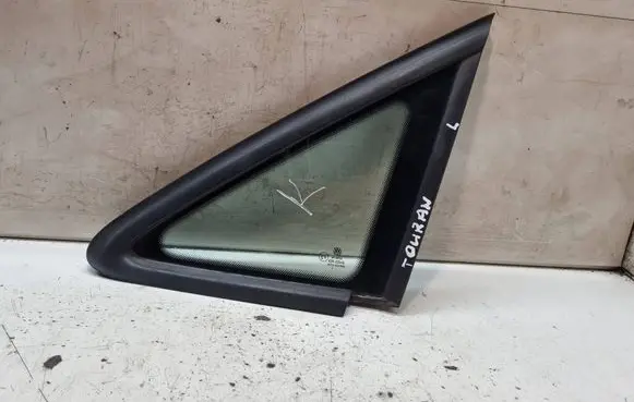 Volkswagen Touran I Front triangle window/glass 43R00048 DOT24AS2M68
