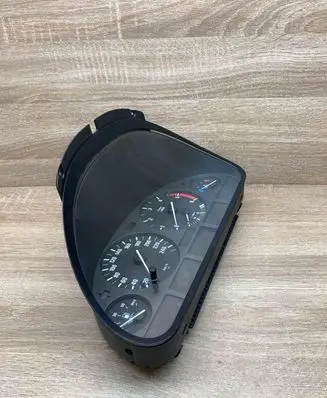 BMW 5 E39 Speedometer (instrument cluster) 6903800 110008735