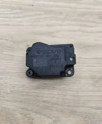 Volvo XC90 Air flap motor/actuator 31267120 E24372 000924