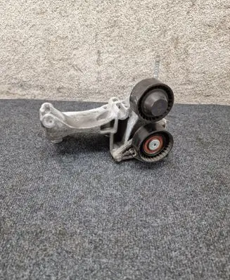 Renault Scenic IV - Grand scenic IV Generator/alternator bracket 117105124R
