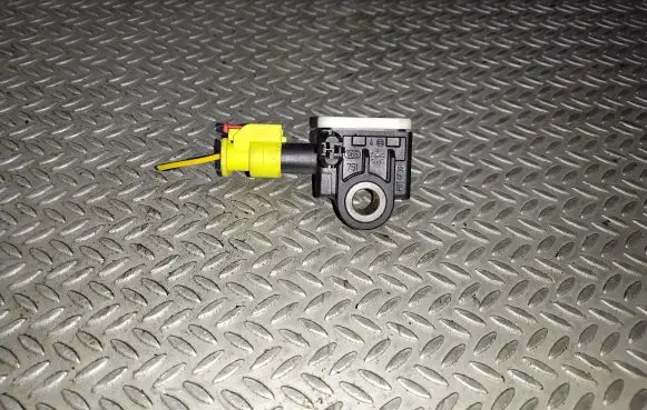 Seat Ibiza IV (6J,6P) Airbag deployment crash/impact sensor 6R0959351
