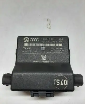 Volkswagen PASSAT B6 Gateway control module 3C0907530C