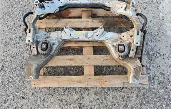 BMW 1 E81 E87 Front subframe 503607342