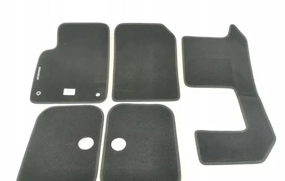 Fiat Freemont Car floor mat set 