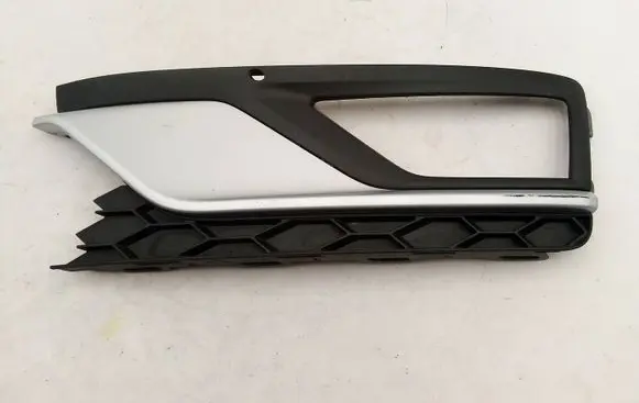 Volkswagen Golf VII Front fog light trim/grill 5G0853665K