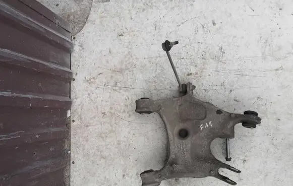 BMW 5 F10 F11 Rear upper control arm/wishbone 6780071