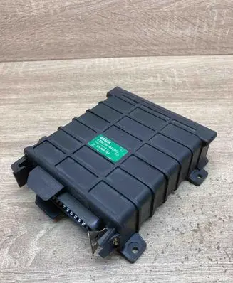 Audi 80 90 B3 Engine control unit/module ECU 811906264 0280800104