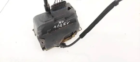 Renault Scenic II - Grand scenic II Rear door lock