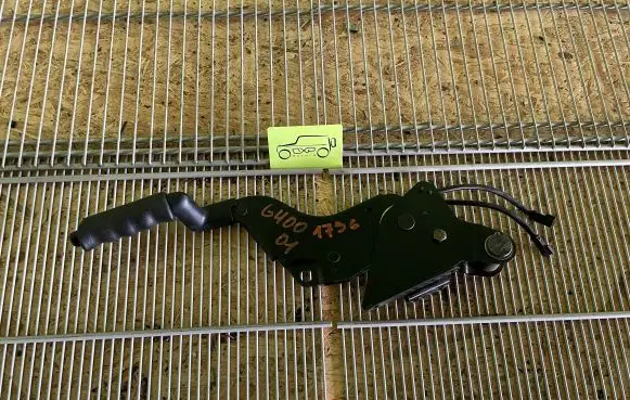 Mercedes-Benz G W461 W463 1st Gen Handbrake/parking brake lever assembly A4634200584 4634200584
