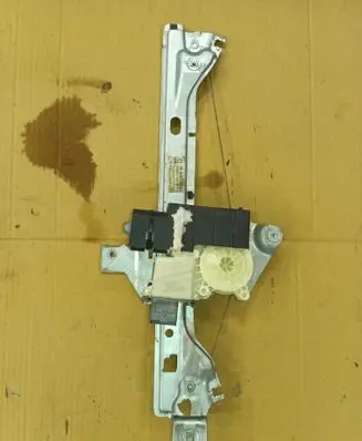 Peugeot 5008 Rear door window regulator with motor 9683671780