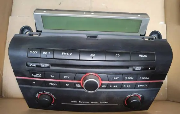 Mazda 3 I Radio/CD/DVD/GPS head unit BP6L66ARX