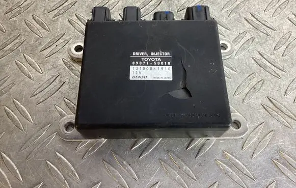 Lexus LS 460 - 600H Fuel injection control unit/module 8987150010 1310001510