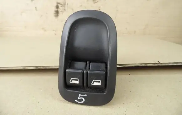 Peugeot 206 Quarter vent window switch 