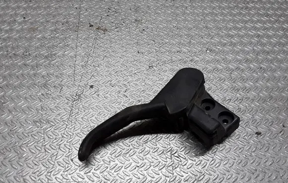 Volkswagen PASSAT B5.5 Engine bonnet (hood) release handle 3B1823533