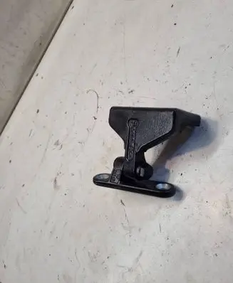 Mercedes-Benz CLS C219 Rear door upper hinge