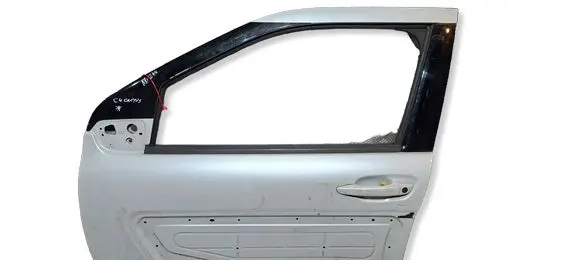 Citroen C4 Cactus Front door S26301244
