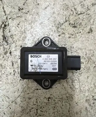 Toyota Corolla Verso AR10 ESP acceleration yaw rate sensor 0265005297