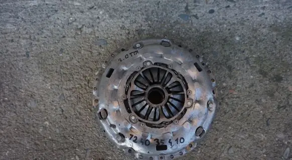 Seat Altea Dual mass flywheel 