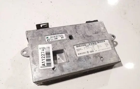 Audi Q7 4L GPS navigation control unit/module 4E0035729