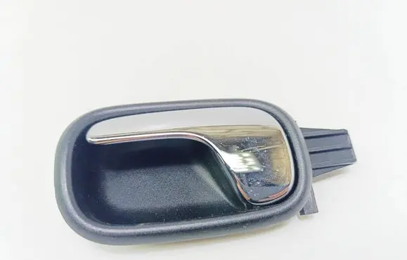Audi A4 S4 B5 8D Rear door interior handle 8D0839019