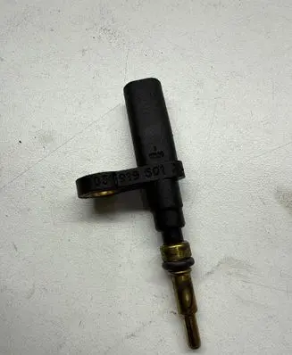 Coolant temperature sensor
