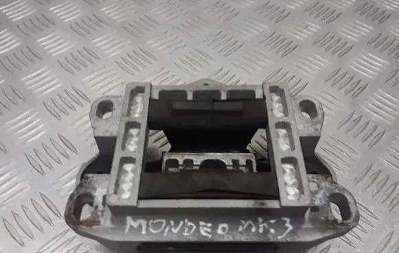 Ford Mondeo Mk III Engine mount vacuum valve 