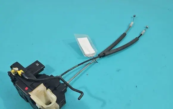 Hyundai i20 (PB PBT) Front door lock IMPRK1421334